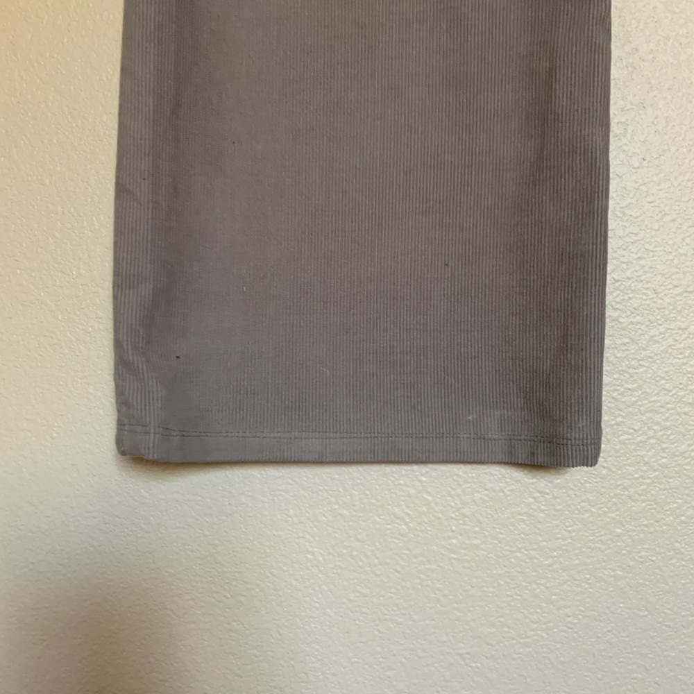 Banana Republic Boot Cut Corduroy Men Pants Size 35x30. Used Good Condition. - Picture 7 of 7